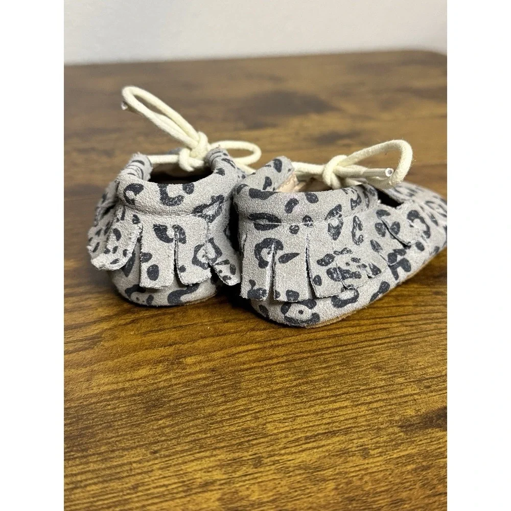 Monkey Feet Infant Gray Leopard Cheetah‎ Tie Moccasins 6-12 Months Baby Girl